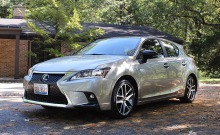 Lexus CT200h manuals